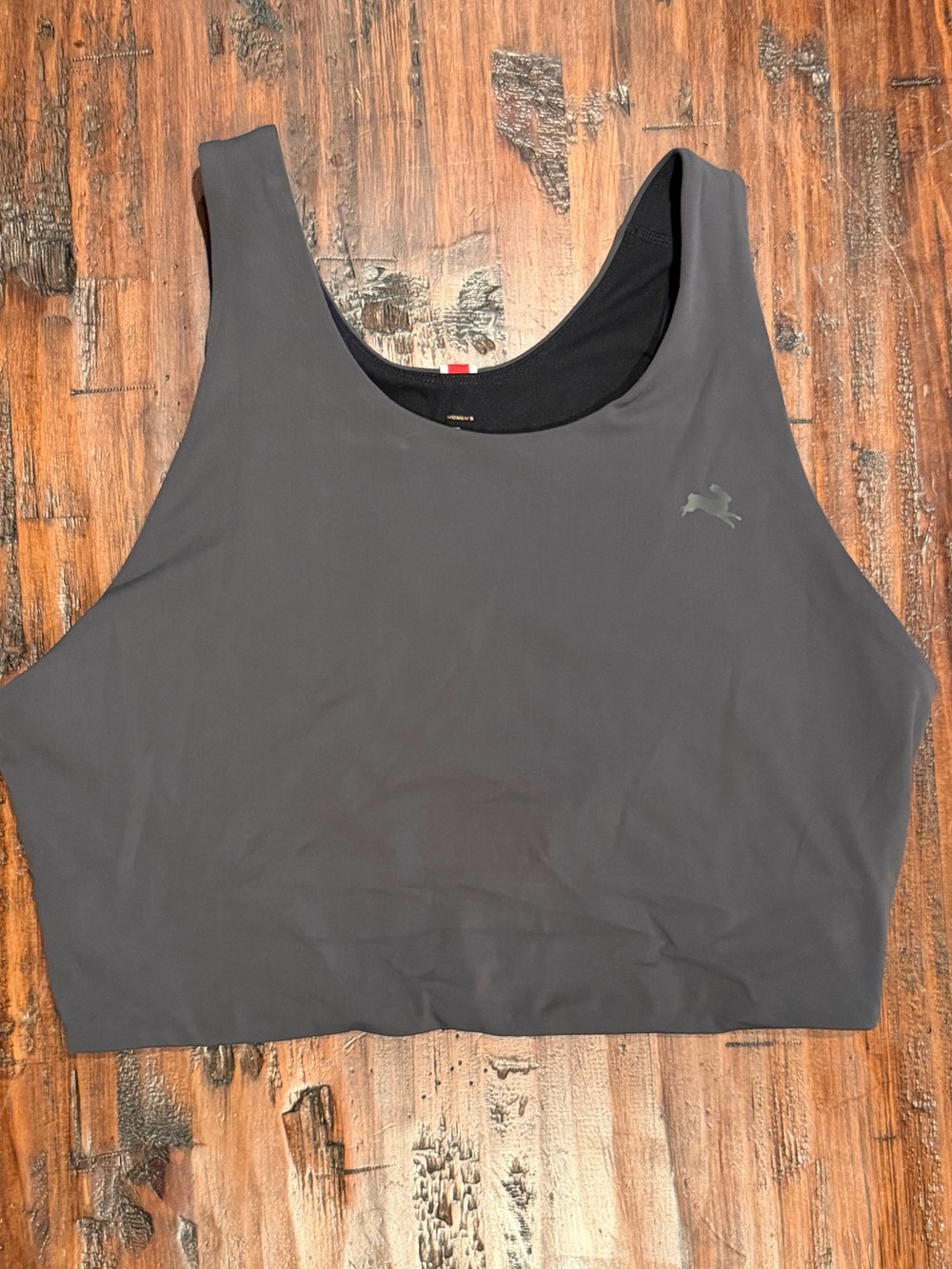 Tracksmith Turnover crop